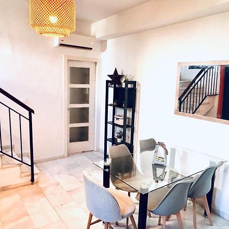 Los Patios De San Lorenzo Con Parking Cordoba Exterior photo